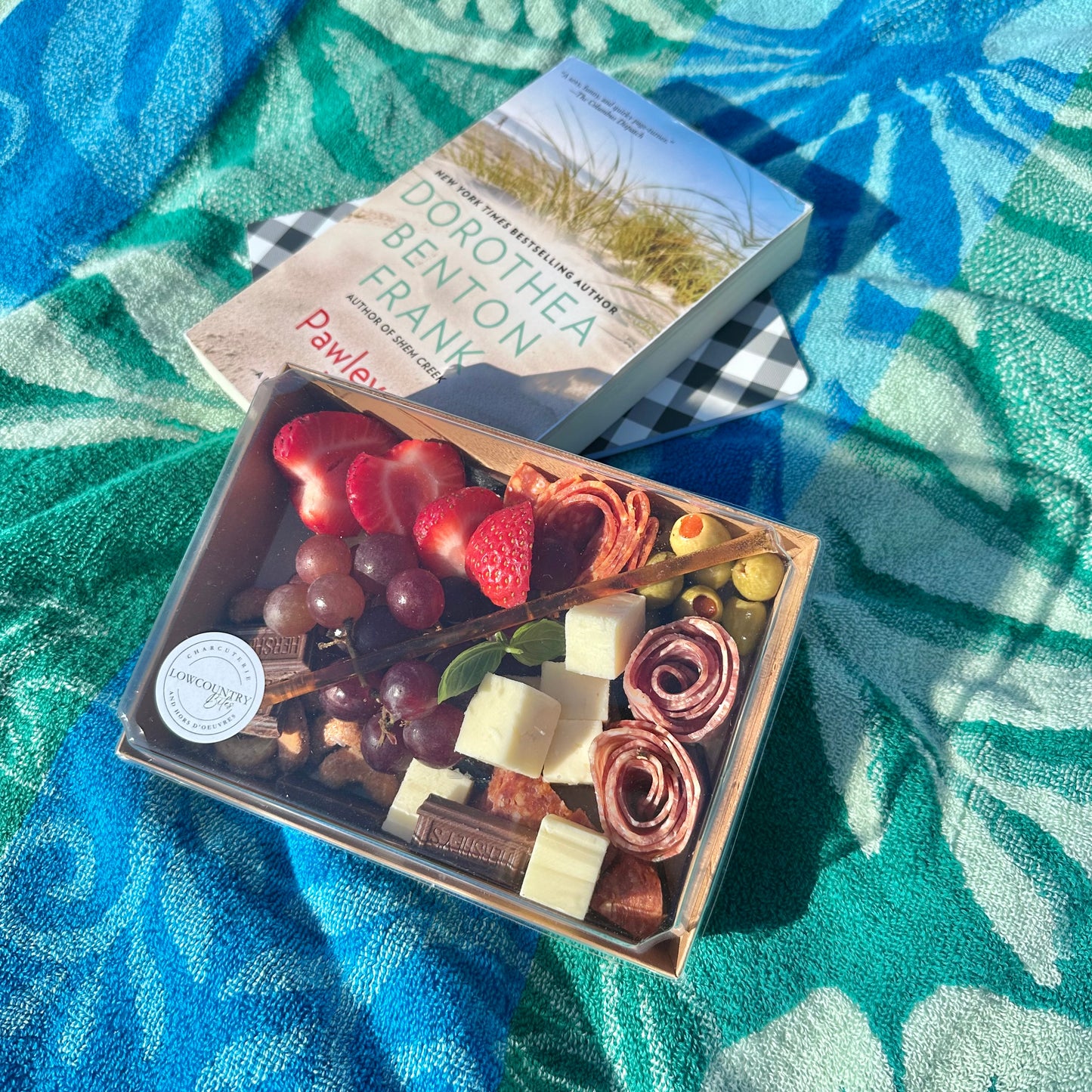 The Coastal Graze Box (min. 3)